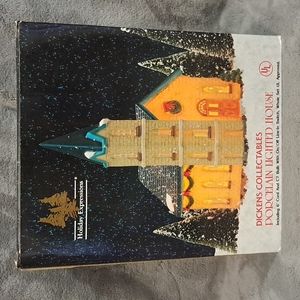0711 Holiday Expressions Dickens Collectible Porcelain Lighted House